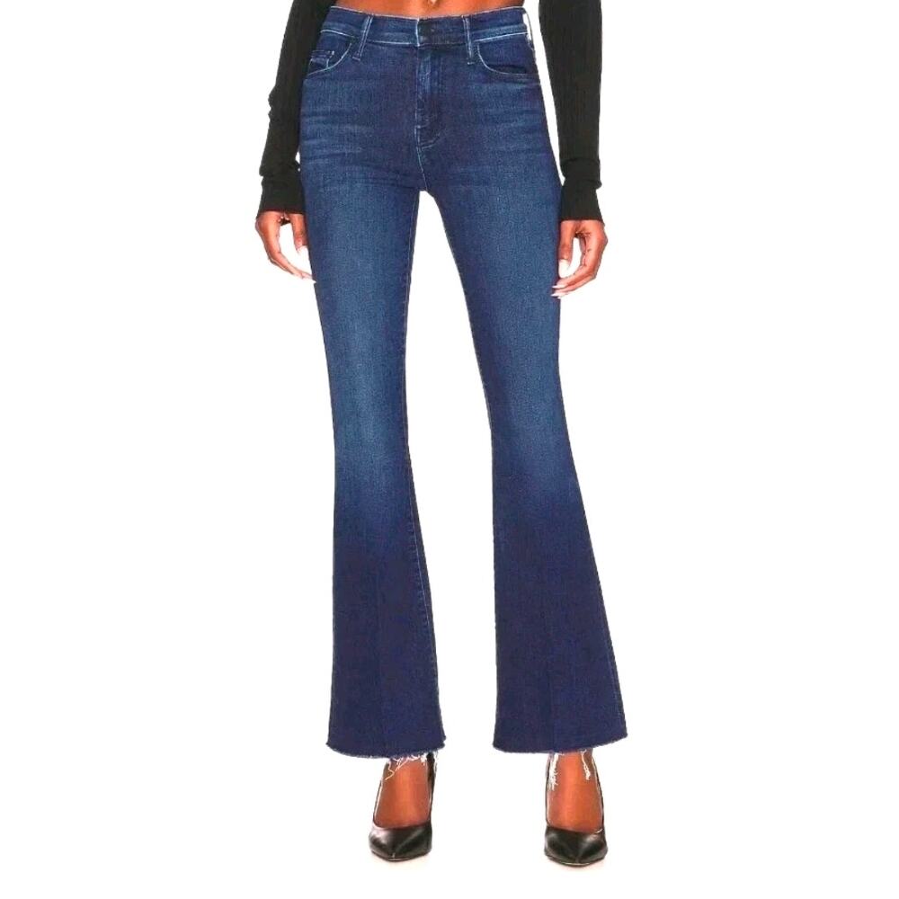 MOTHER The Weekender Fray Jeans Mint Condition Micro Flare Denim Size 26